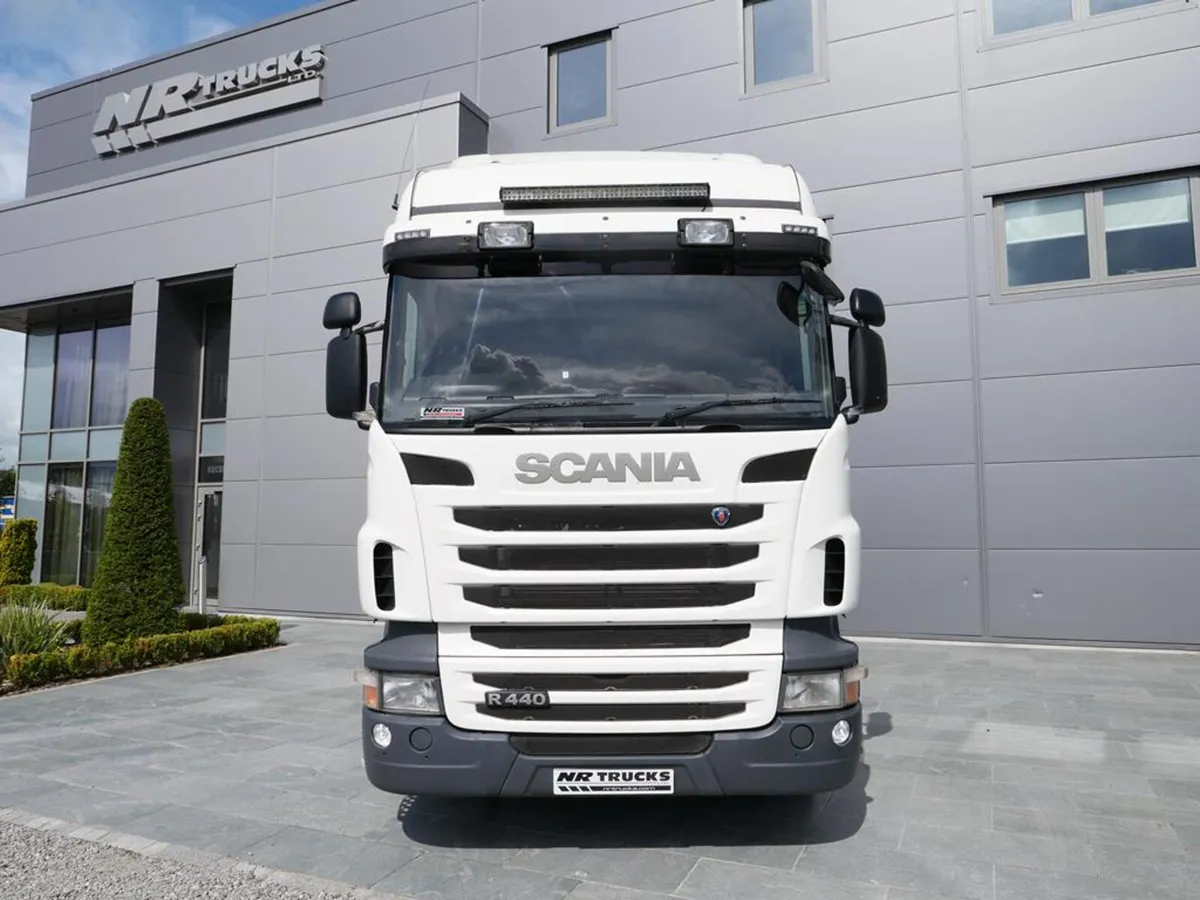 Scania R440 Highline 6x2 Midlift Auto Gearbox - Image 2