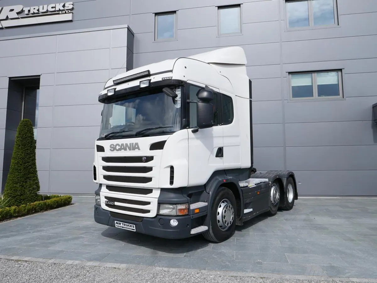 Scania R440 Highline 6x2 Midlift Auto Gearbox - Image 3