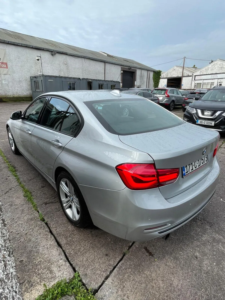 BMW 3-Series 2017 - Image 3