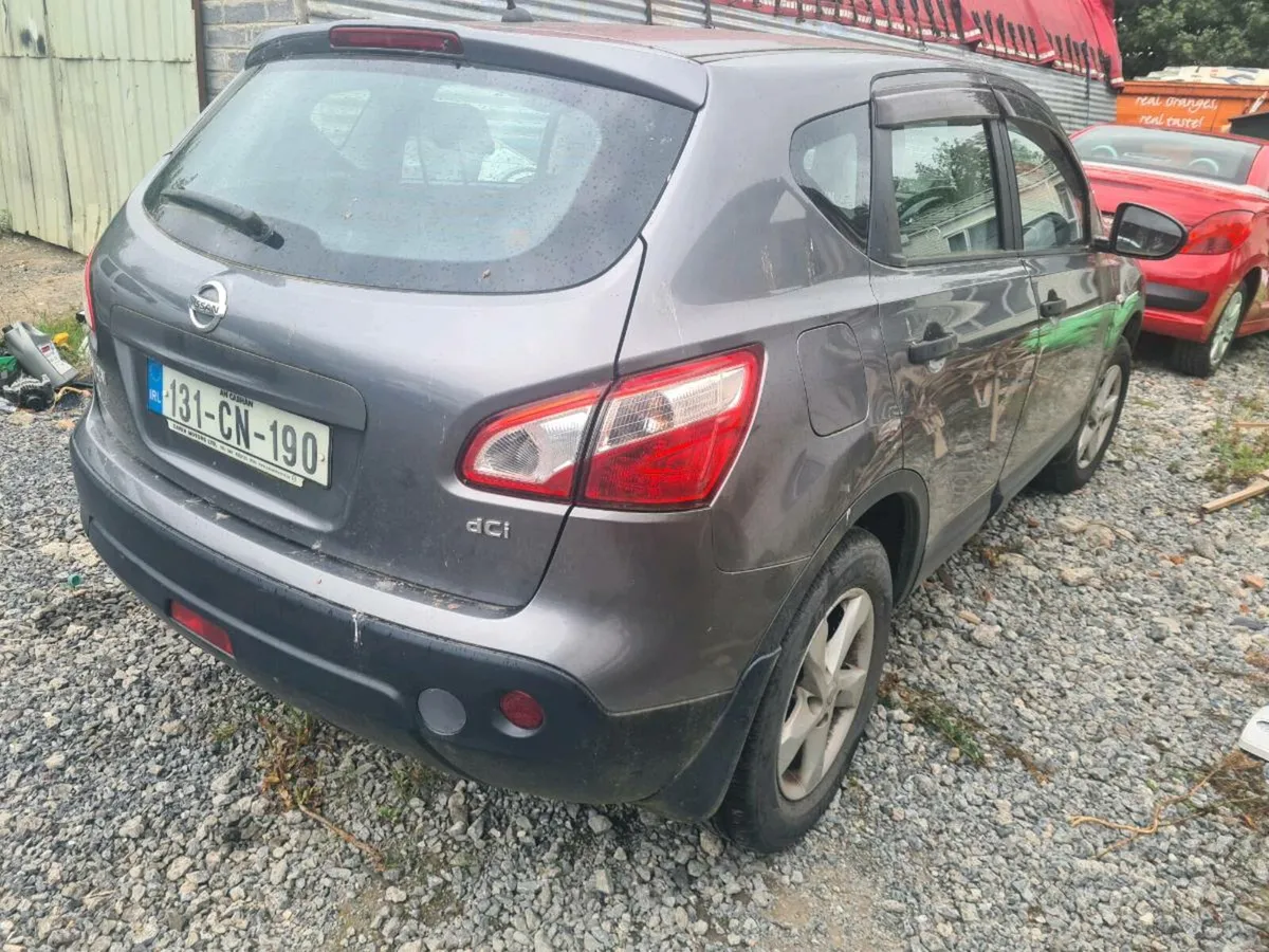 2013 Nissan qashqai 1.5dci all parts - Image 3