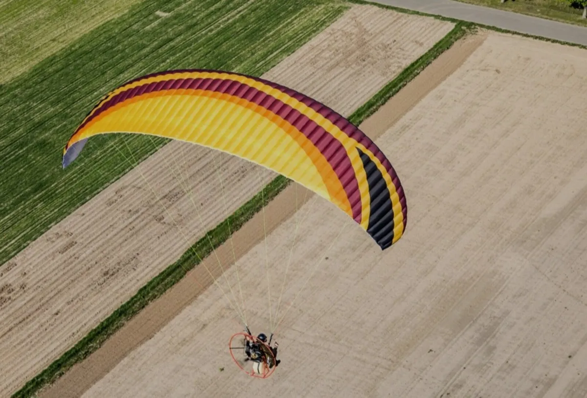 Dudek paramotor Medium size B wing