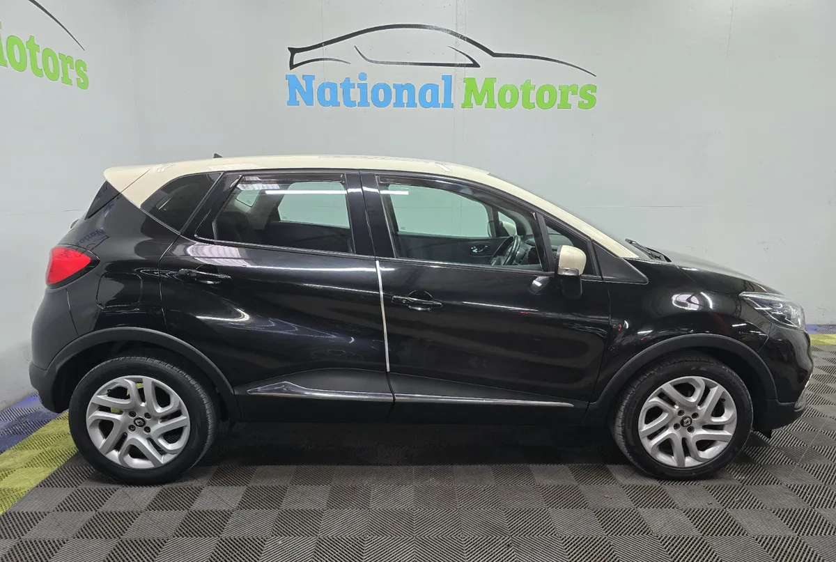 2017 Renault Captur 1.5 dCi Intense - Image 3