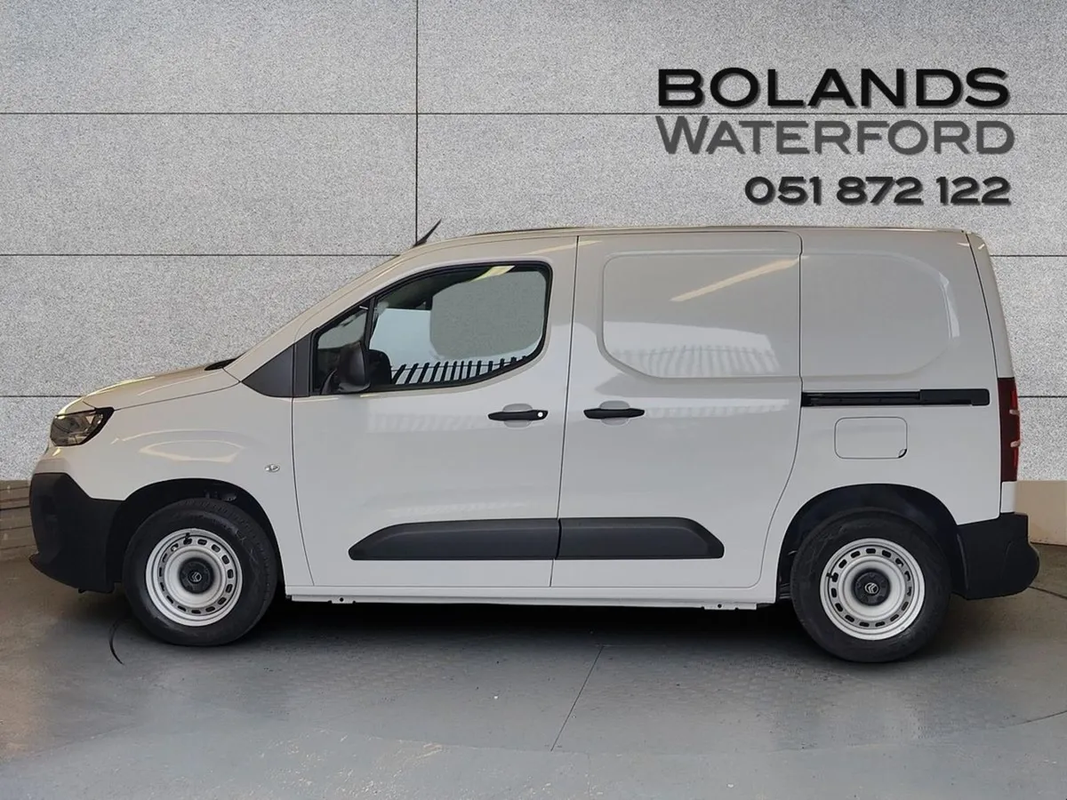 Citroen Berlingo LX Plus From  94 Per Week - Image 4