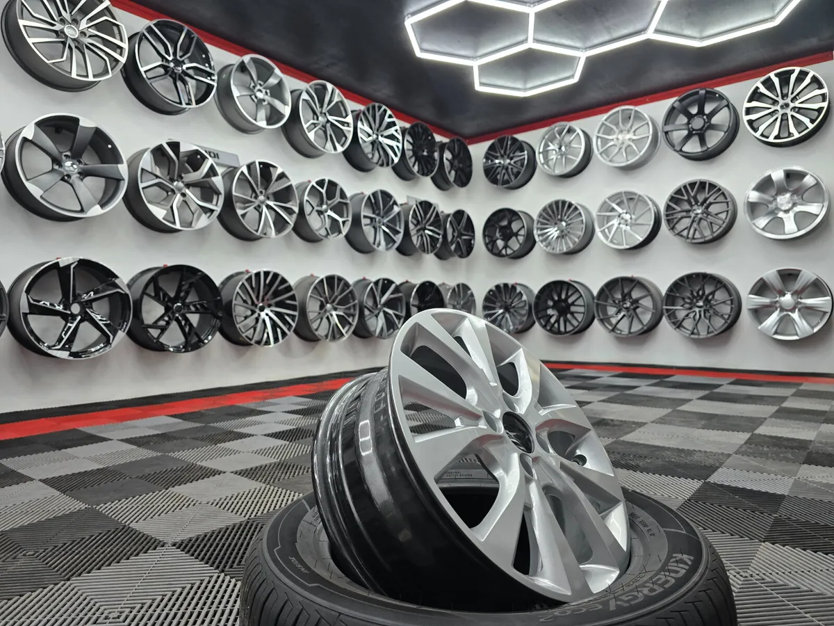 15" 4x100 4 stud Alloy Wheels - Image 4