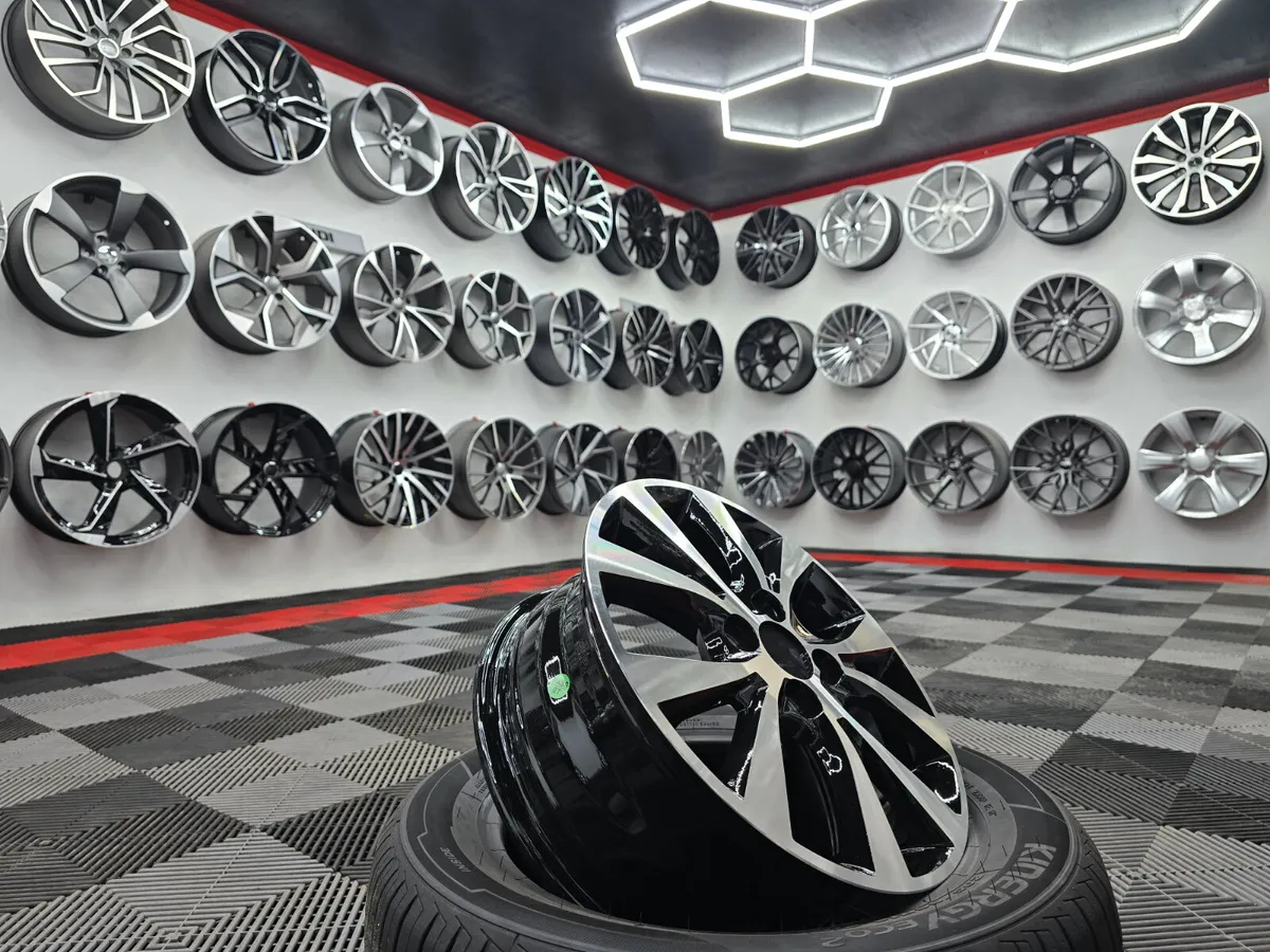 15" 4x100 4 stud Alloy Wheels - Image 3