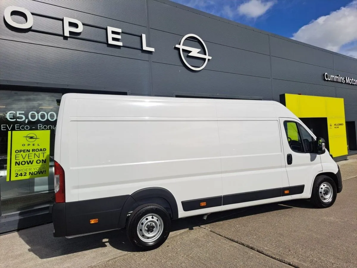 Opel Movano L4 H2 DEMO DEAL - Image 4