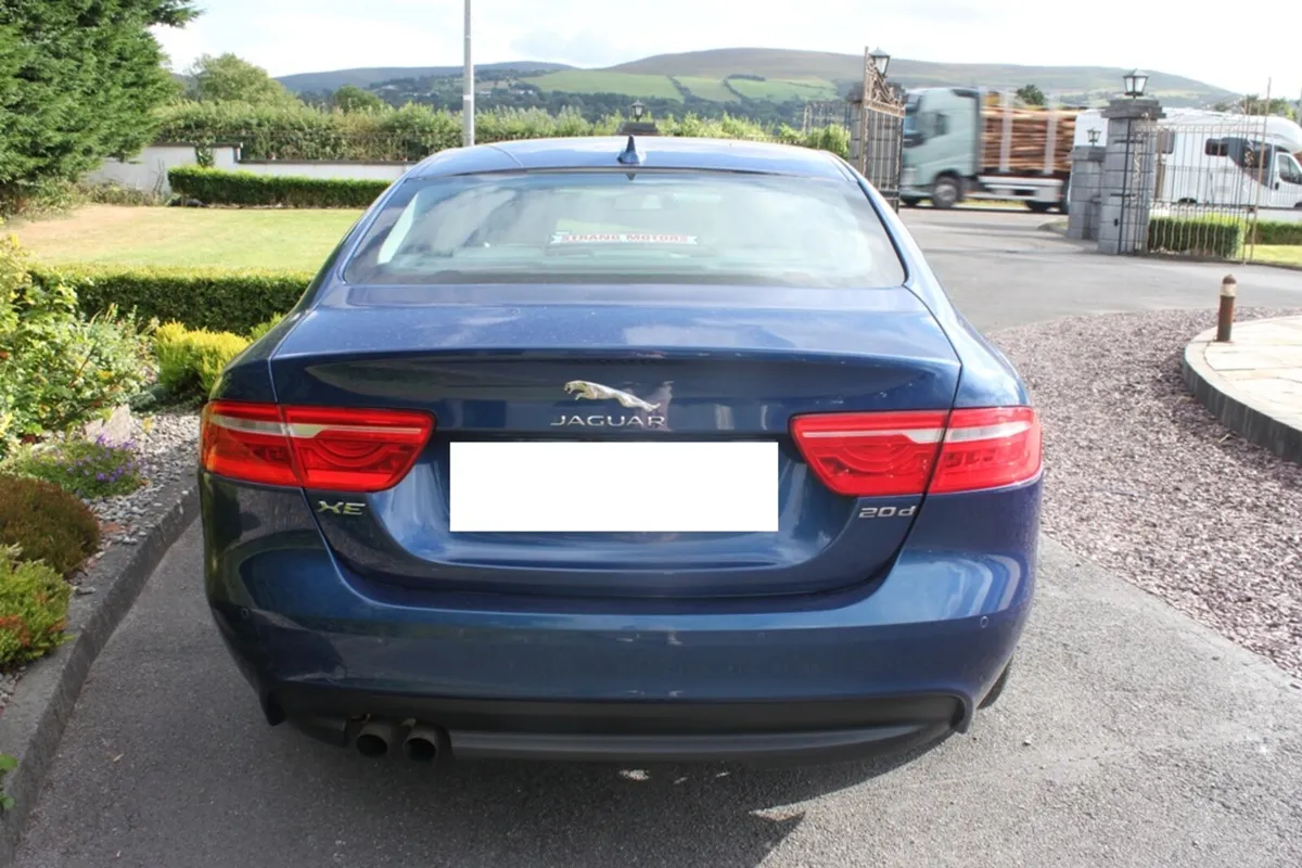 JAGUAR 2.0L 14D ADJ200 PRESTIGE AUTO, 2015 - Image 2