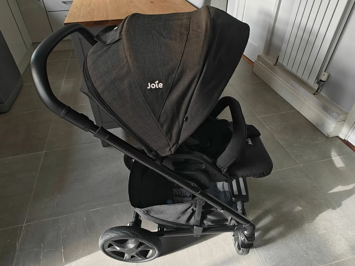 Chrome dlx pushchair sale