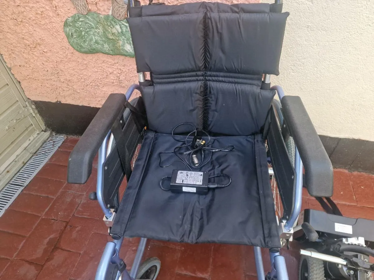 Wheelchair - Image 3