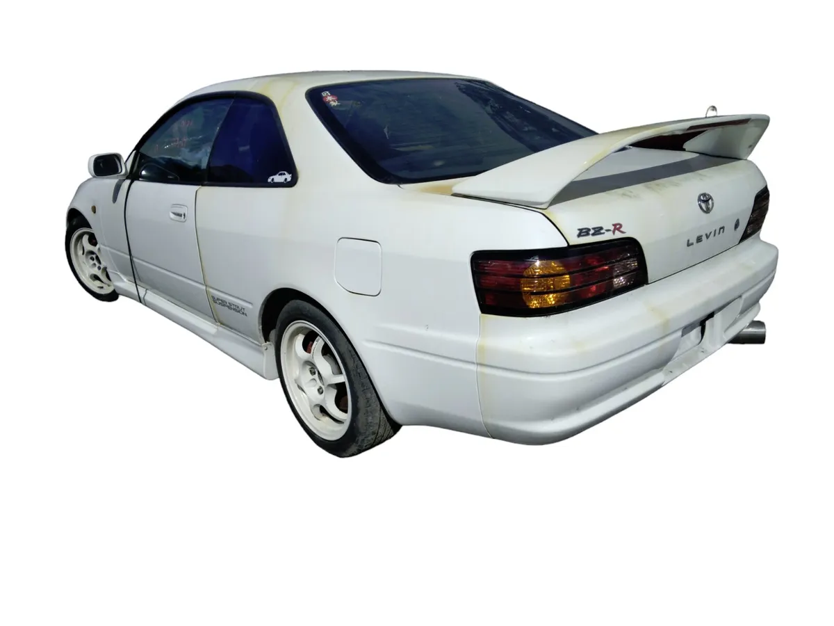 2000 TOYOTA LEVIN For Breaking/Dismantling - Image 3