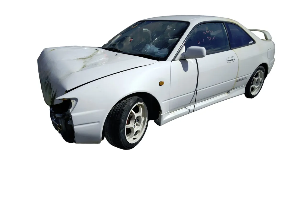 2000 TOYOTA LEVIN For Breaking/Dismantling - Image 1