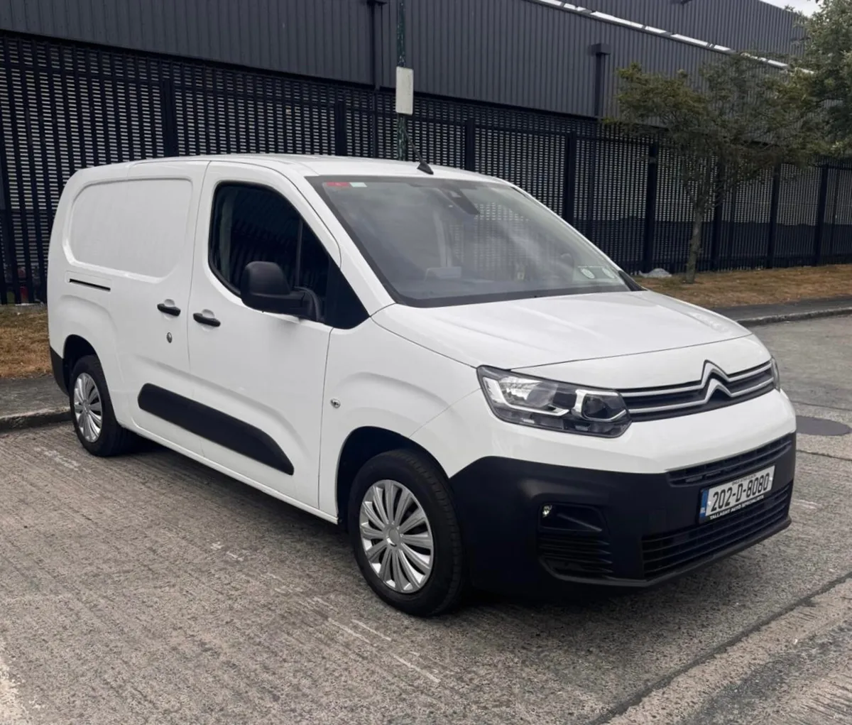 2020 Citroen Berlingo LWB 100Bhp - Image 1