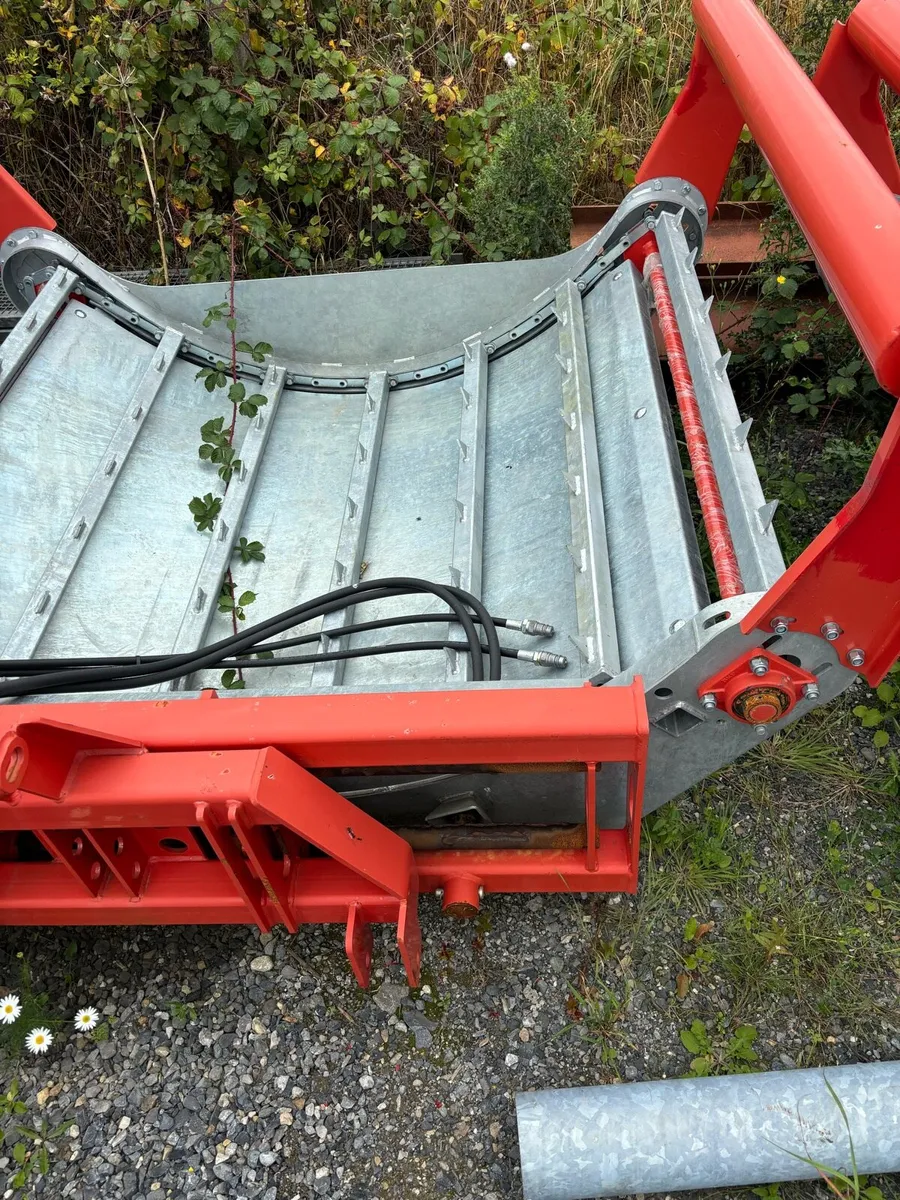 Belmac Bale feeders available - Image 1