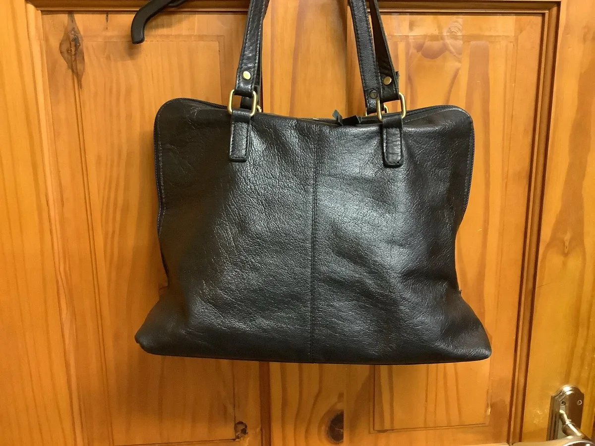 Large black Rowallan leather shoulder bag - Image 2