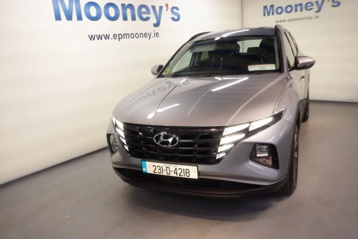 Hyundai Tucson Hybrid Executive 1.6l Petrol Autom - Image 2