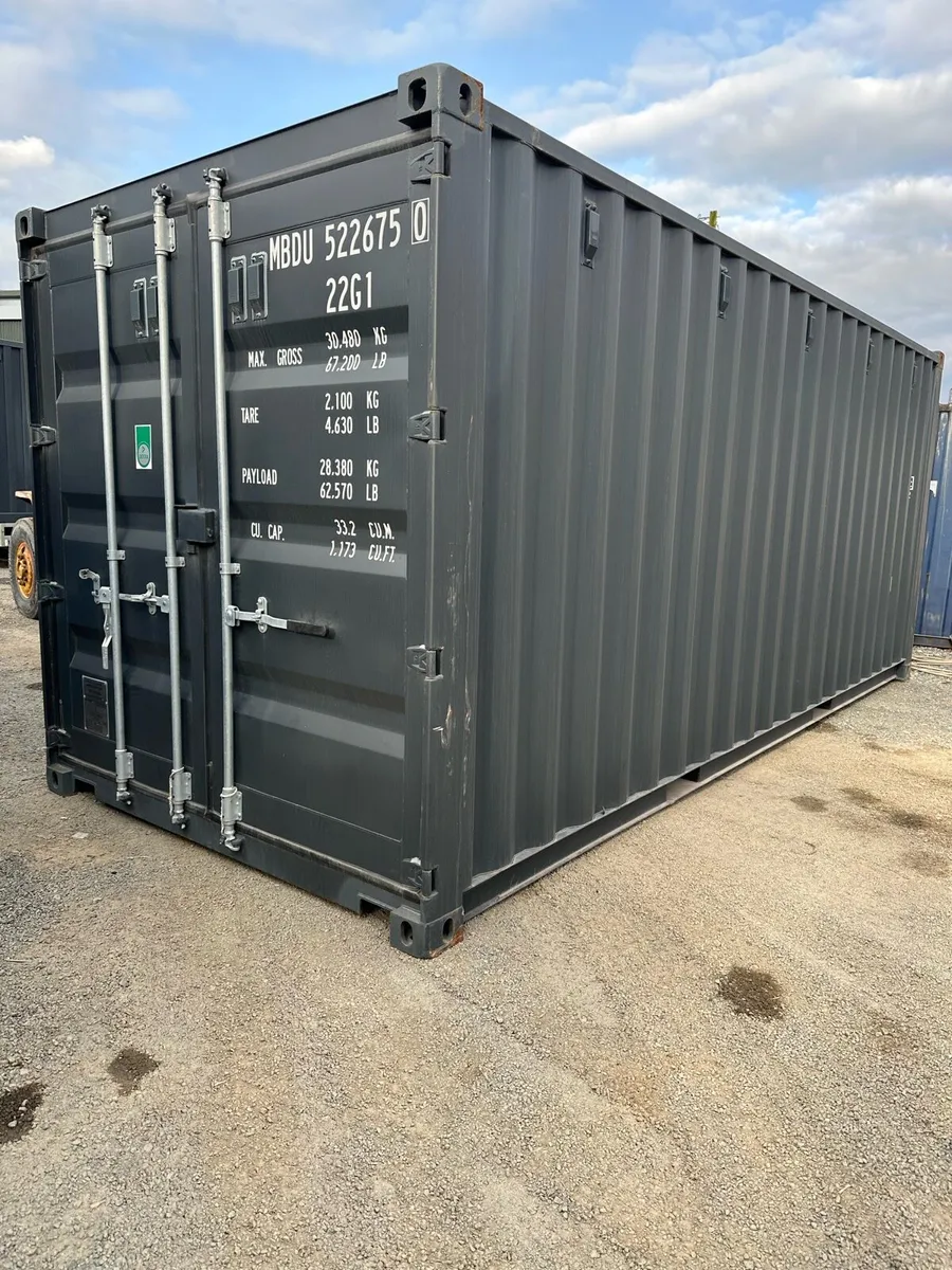 20/8 ft new and used containers - Image 2