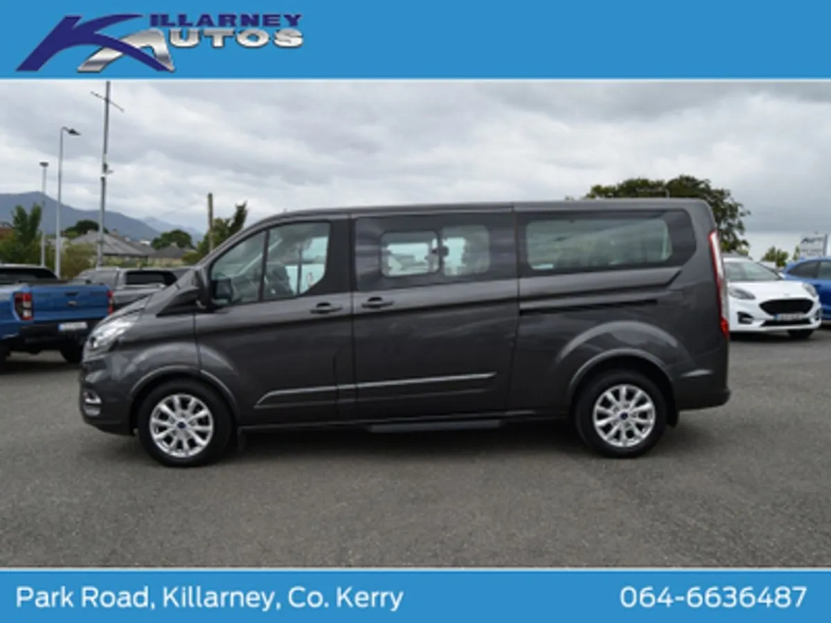 Ford Tourneo Custom Limited LWB 8 Seater 130Ps Au - Image 4