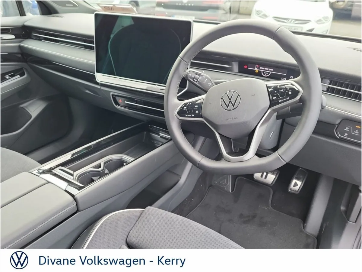 Volkswagen ID.7 Tourer PRO Plus 77kwh - Image 4