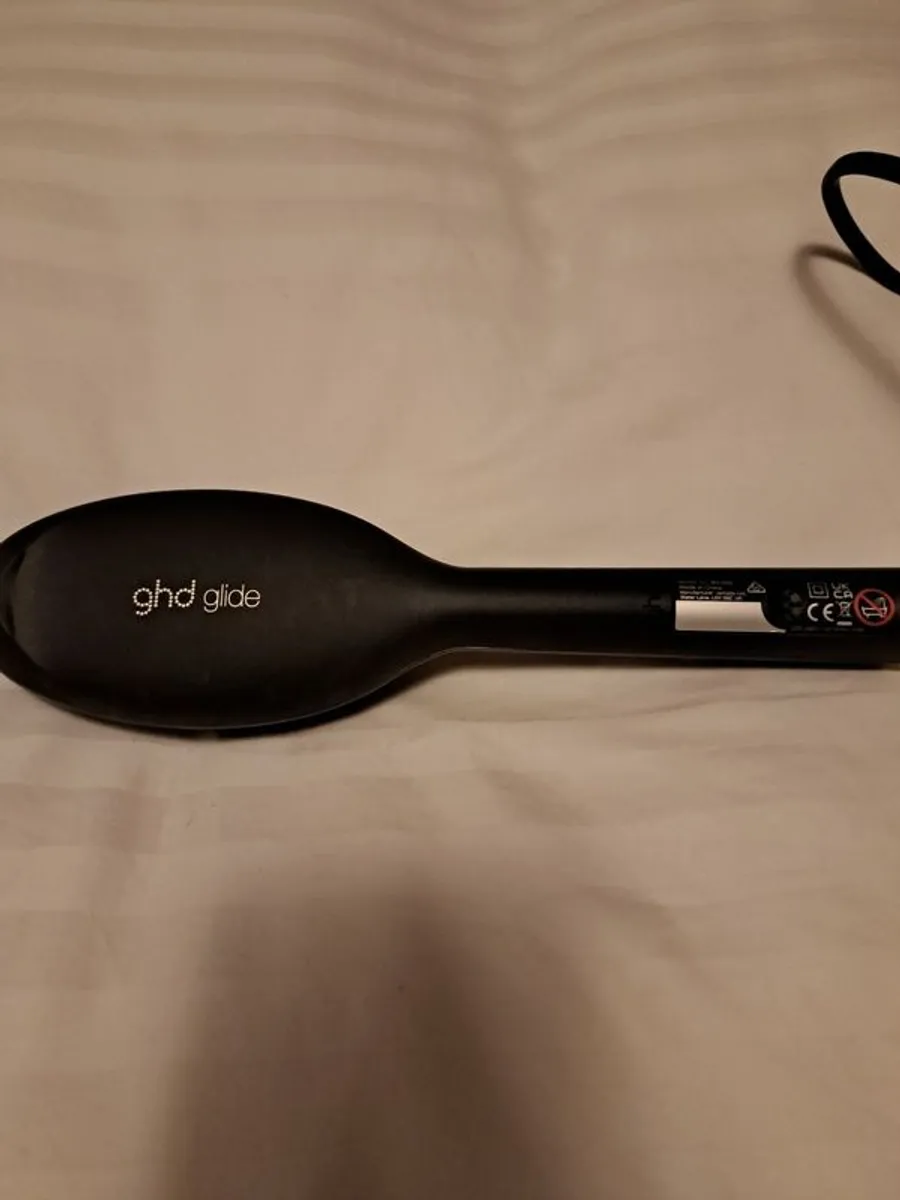 Ghd Glide for sale in Co. Dublin for 100 on DoneDeal