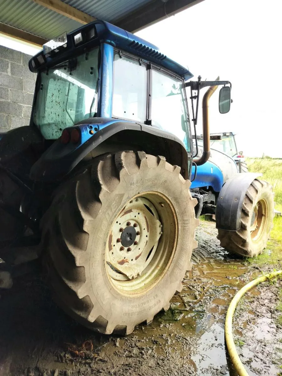 Tractor Valtra T 140  Transmission overhauled rece - Image 1