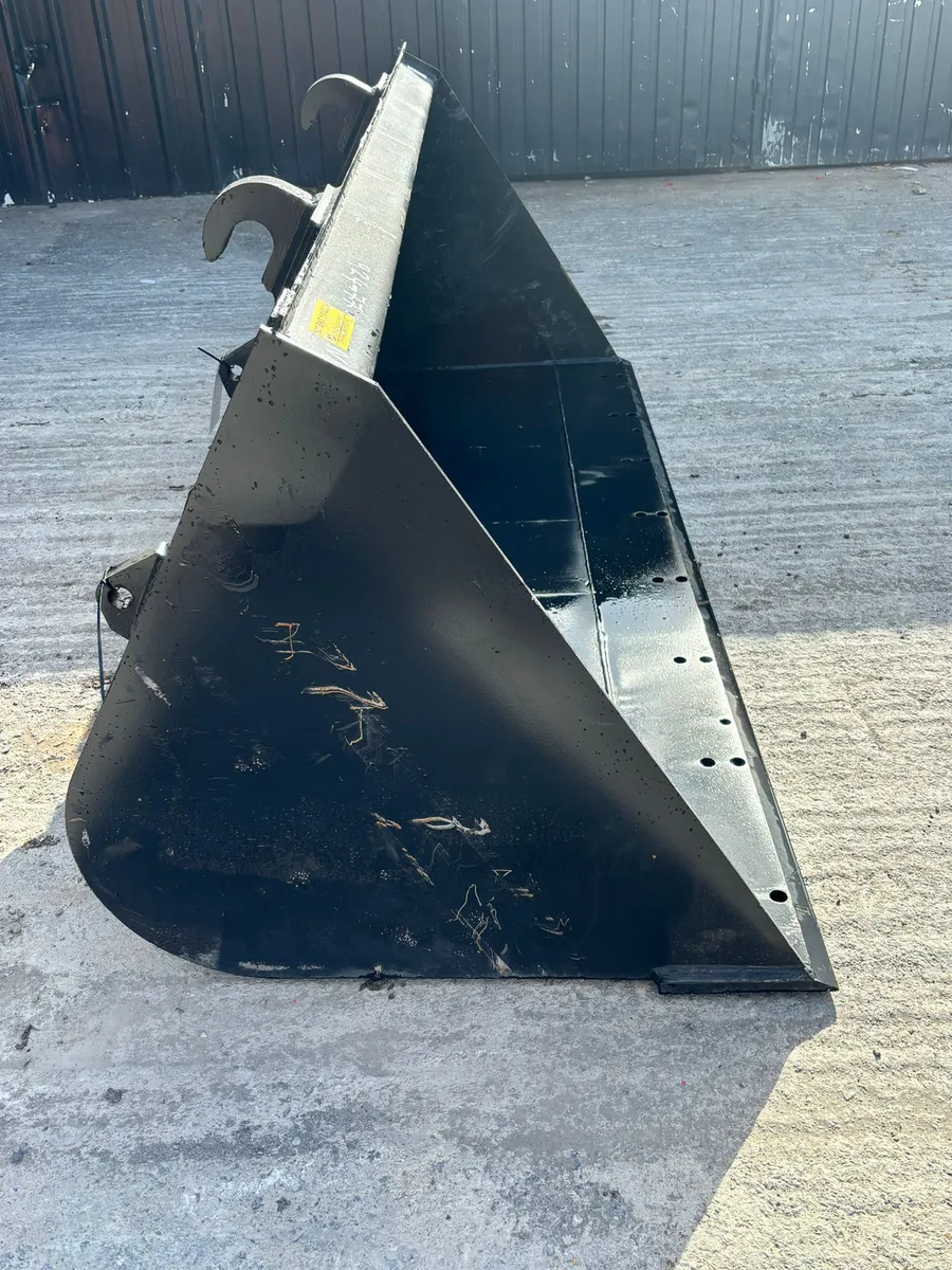 Excavator Bucket - Image 2