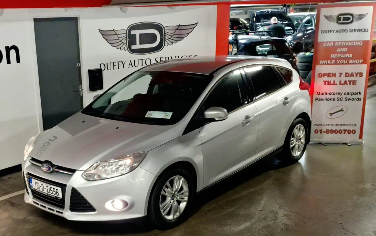 2013 Ford Focus Very well maintained COMMERCIAL - Image 2