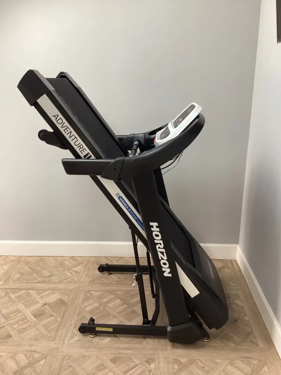 Horizon fitness adventure 1 treadmill sale