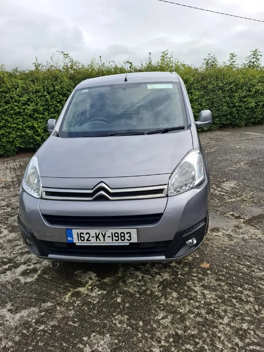 Citroen Berlingo 2016 Wheelchair Accessible Car - Image 1