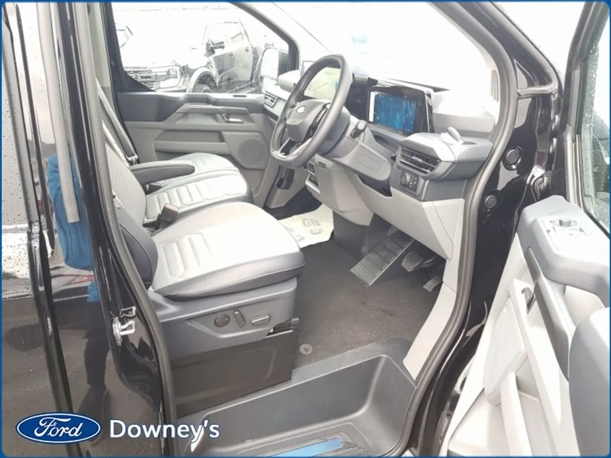 Ford Tourneo Custom 2.0 TD Automatic 9-seater. - Image 2