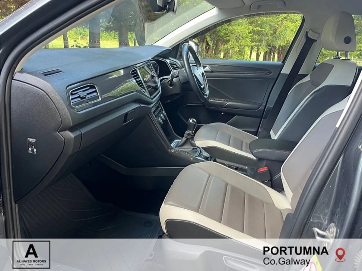 Volkswagen T-Roc Sport 2.0 TDI 150bhp  4x4 - Image 4