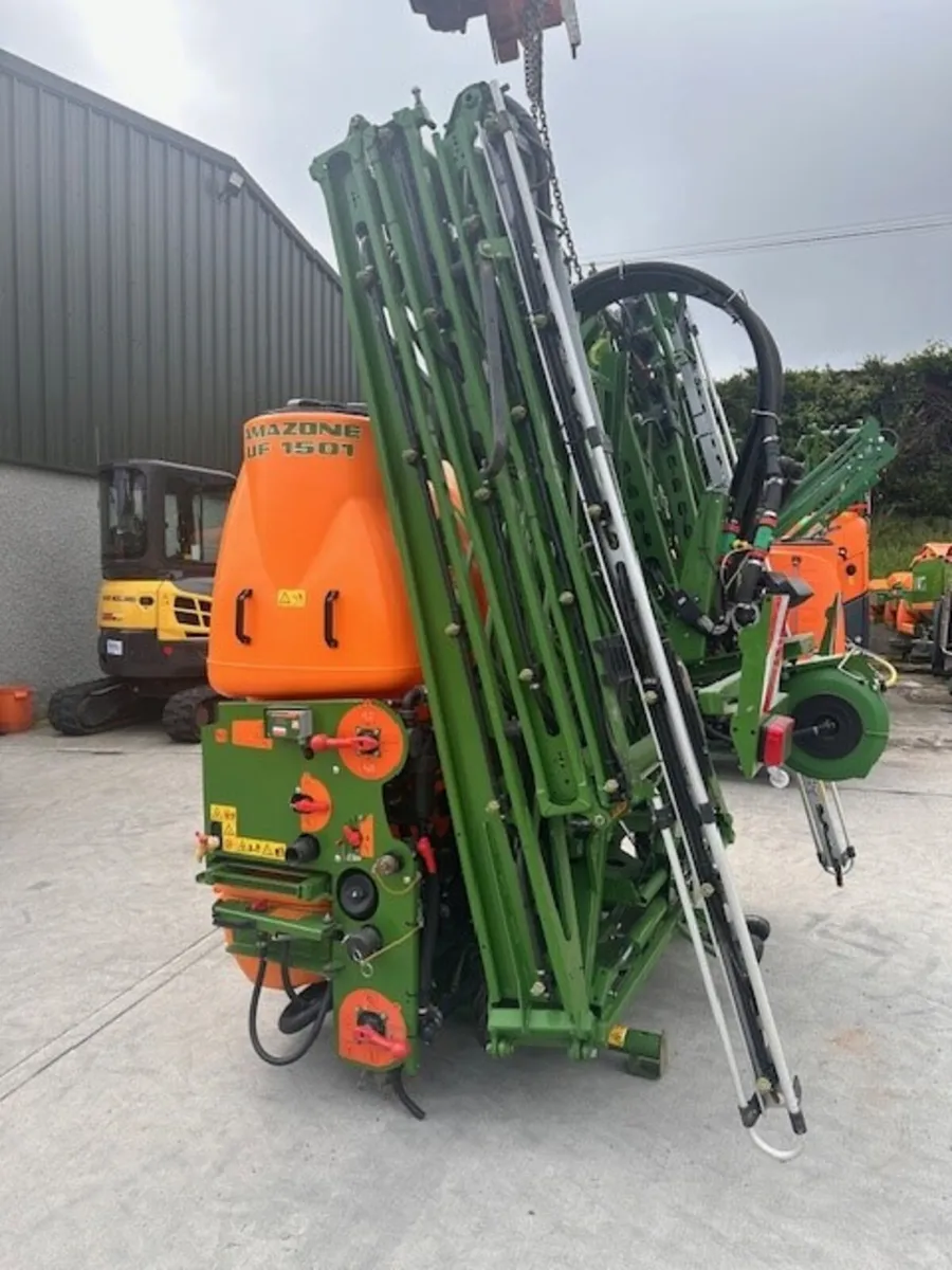 Used Amazone UF1501 21/15m Full Spec Sprayer - Image 4