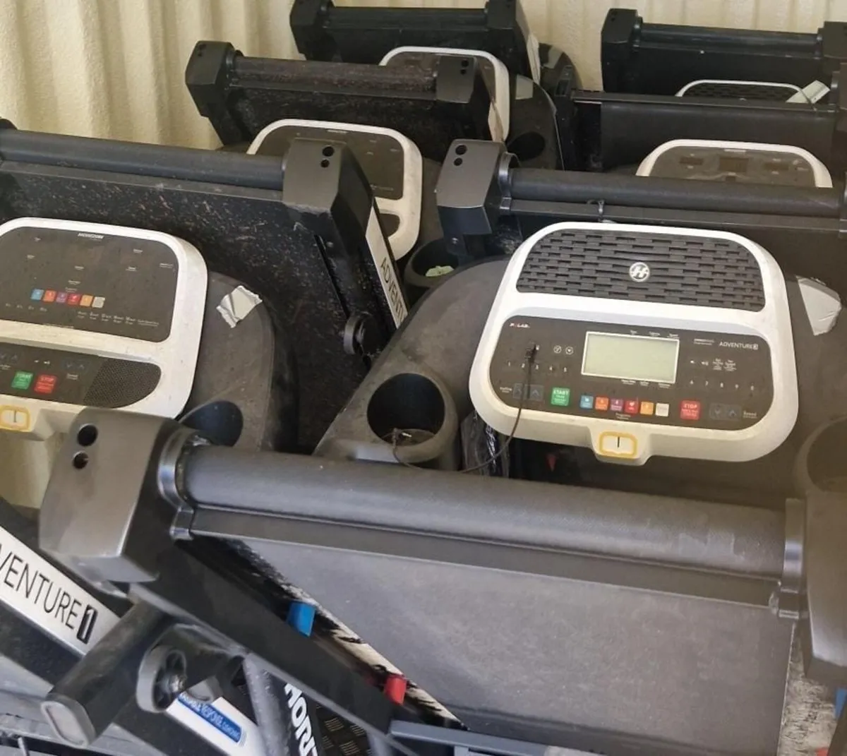 Horizon adventure 1 treadmill sales