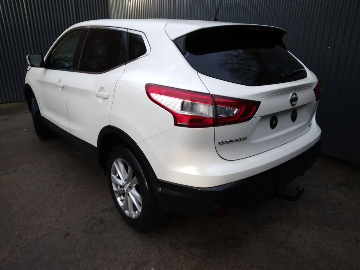 2014 NIssan Qashqai 1.2 Pet Breaking/Dismantling - Image 4