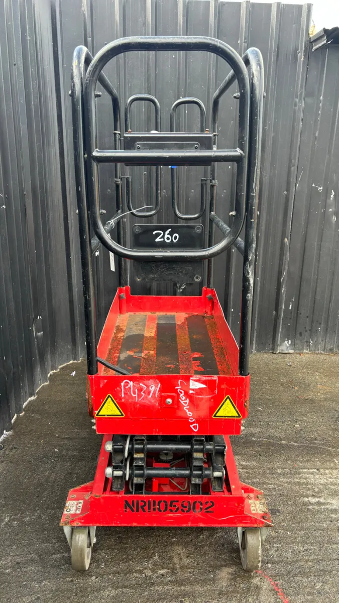 Pop-up push 10 IQ Access Lift - Image 3
