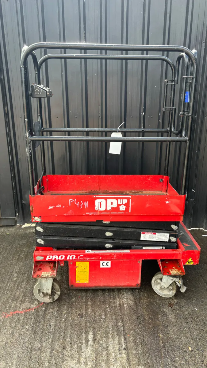 Pop-up push 10 IQ Access Lift - Image 1