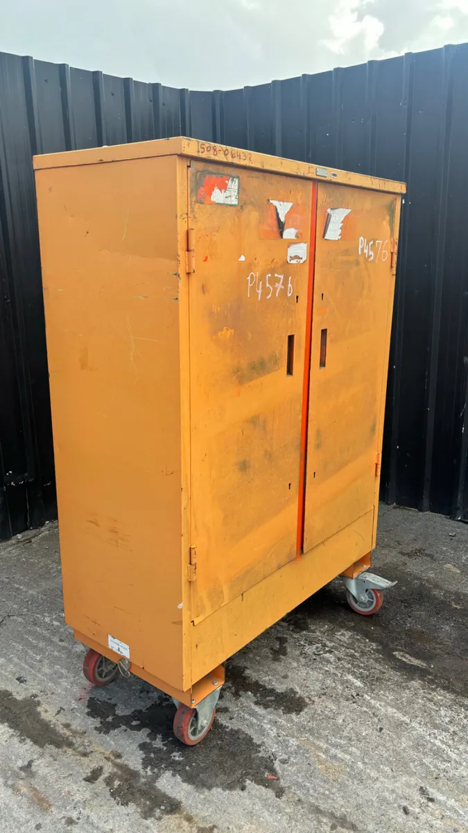 Tool Cabinet - Image 2