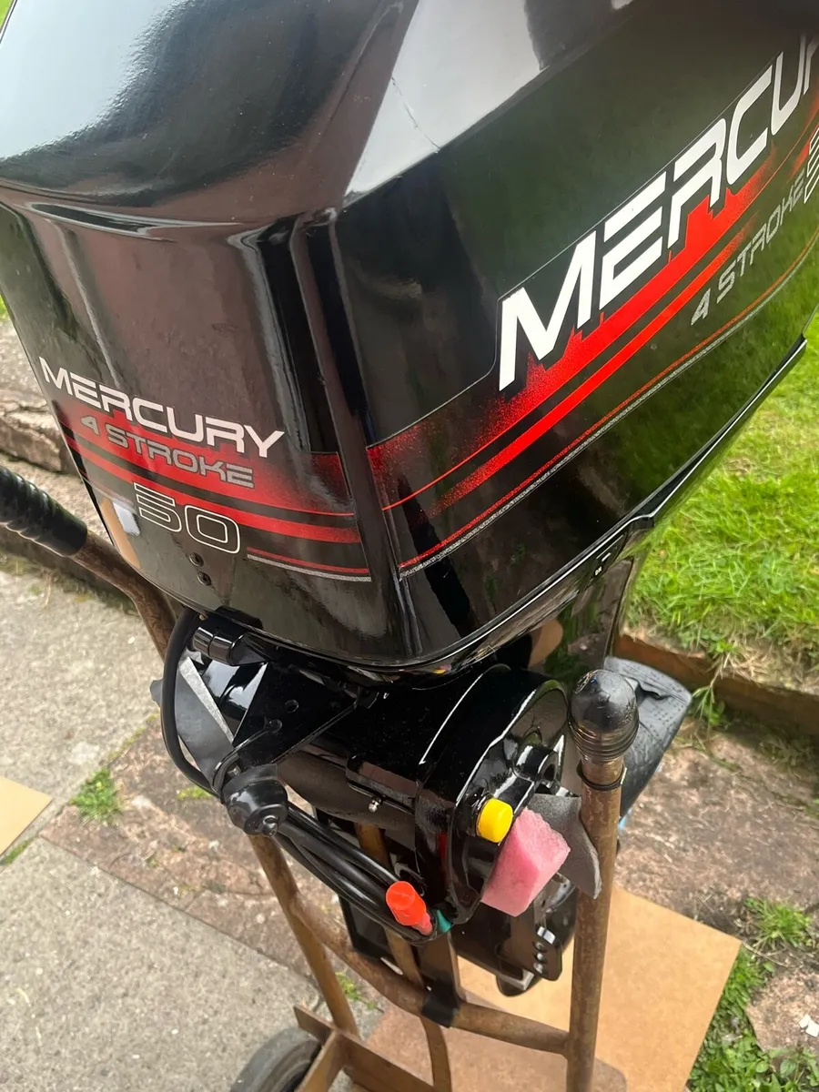 Mercury 4 stroke outboard boat engine - Image 4