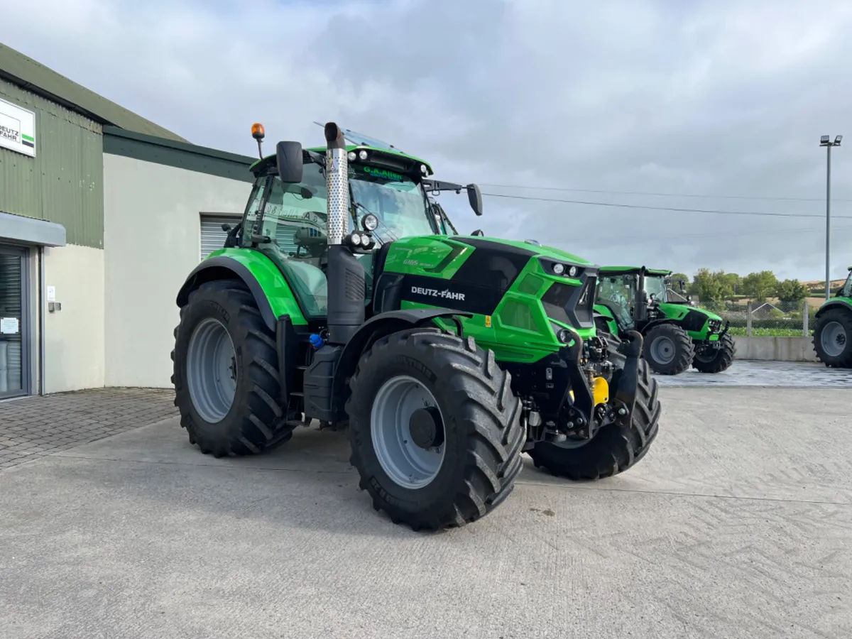 DEUTZ FAHR 6165 RC Shift tractor - Image 1