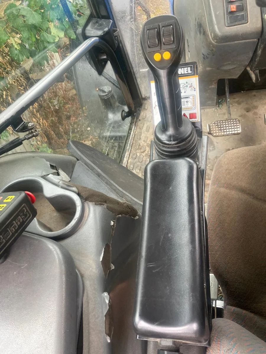 2016 MCCONNEL PA6570T - Image 4