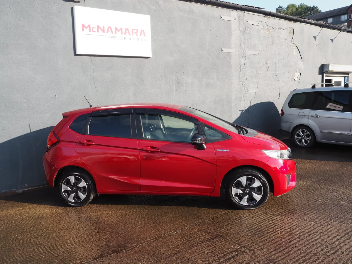 Honda Fit Hybrid Auto Only 87,000Km High Spec! - Image 2