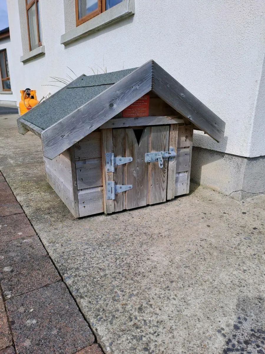 Dog Kennel for sale in Co. Kilkenny for 70 on DoneDeal