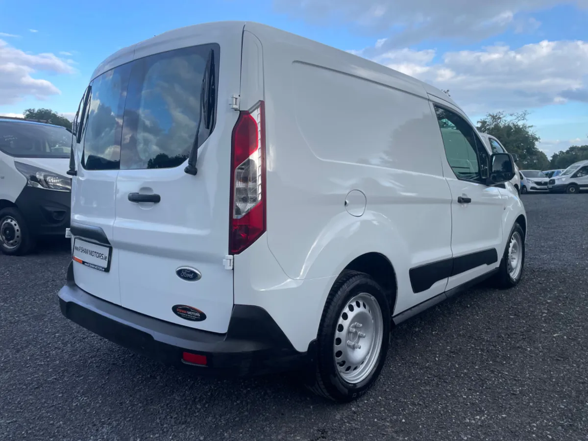 Ford Transit - Image 2