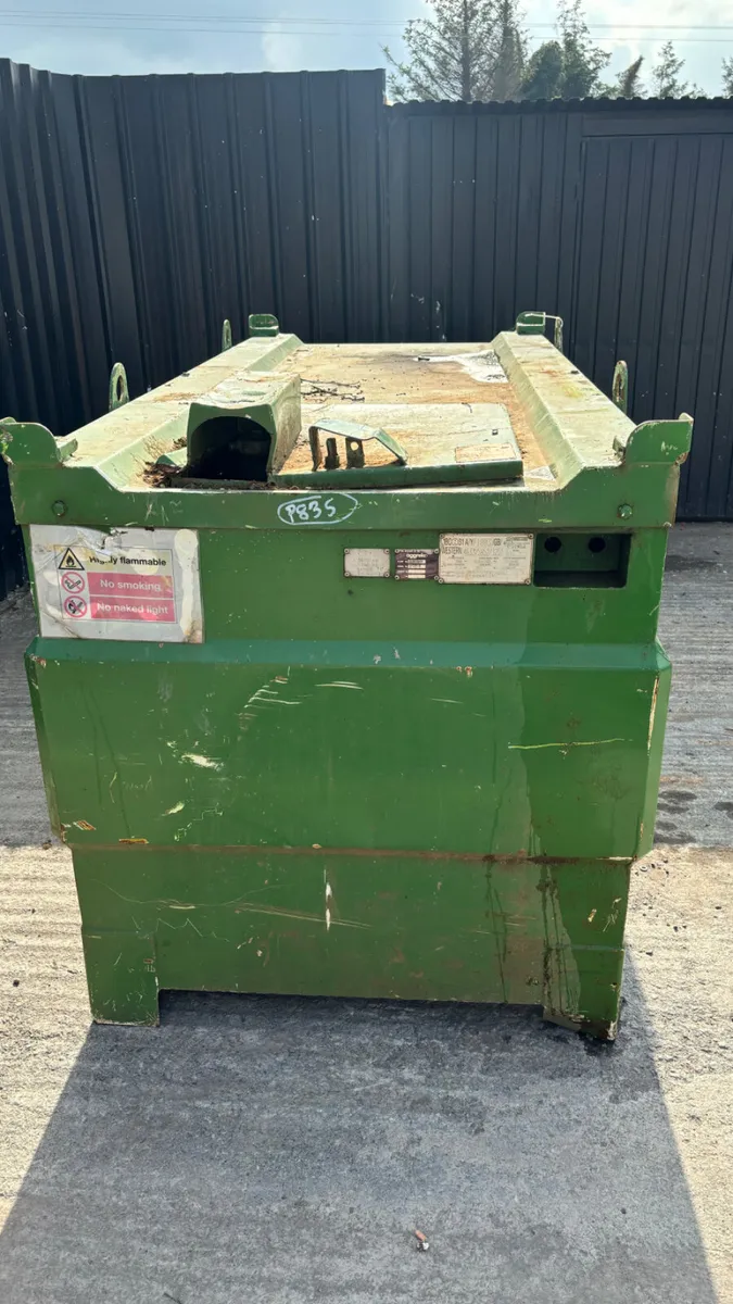 Western 2000L Transcube Tank - Image 3