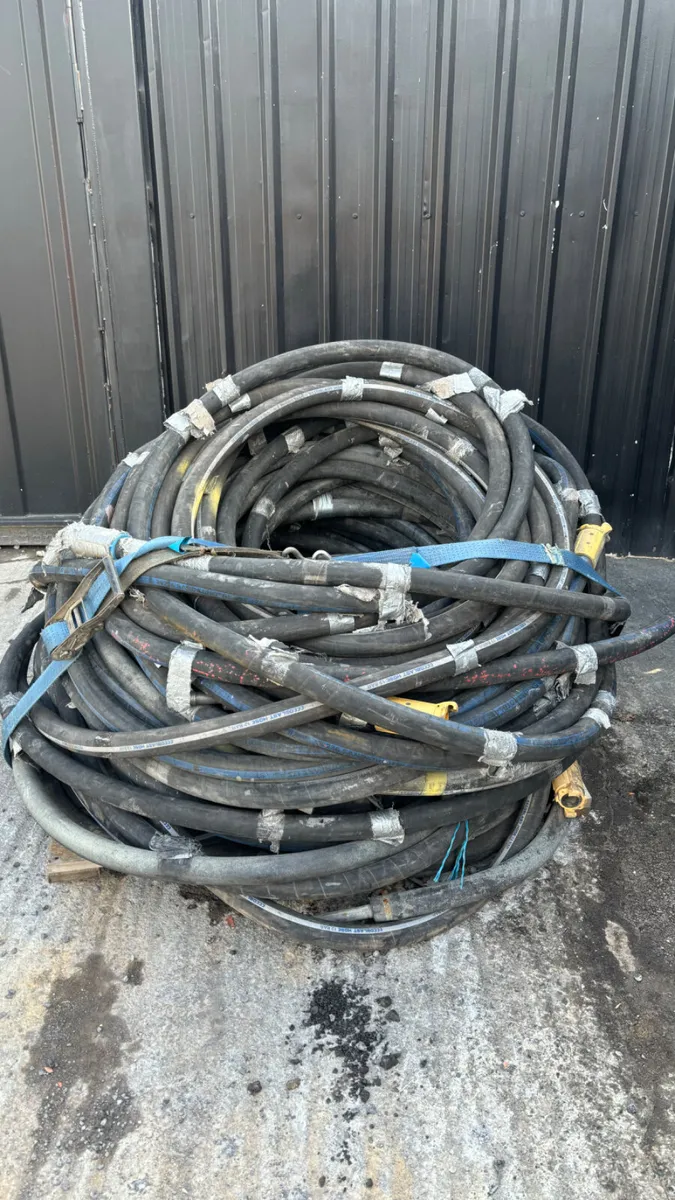 Pallet of Sandblasting Hose - Image 2