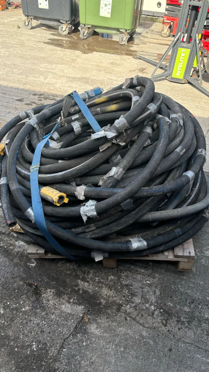 Pallet of Sandblasting Hose - Image 3