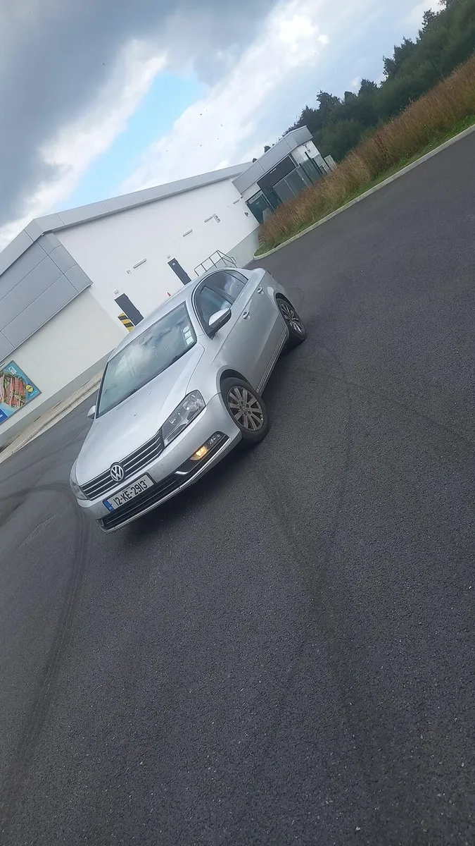 Vw passat comfortline bluemotion - Image 1