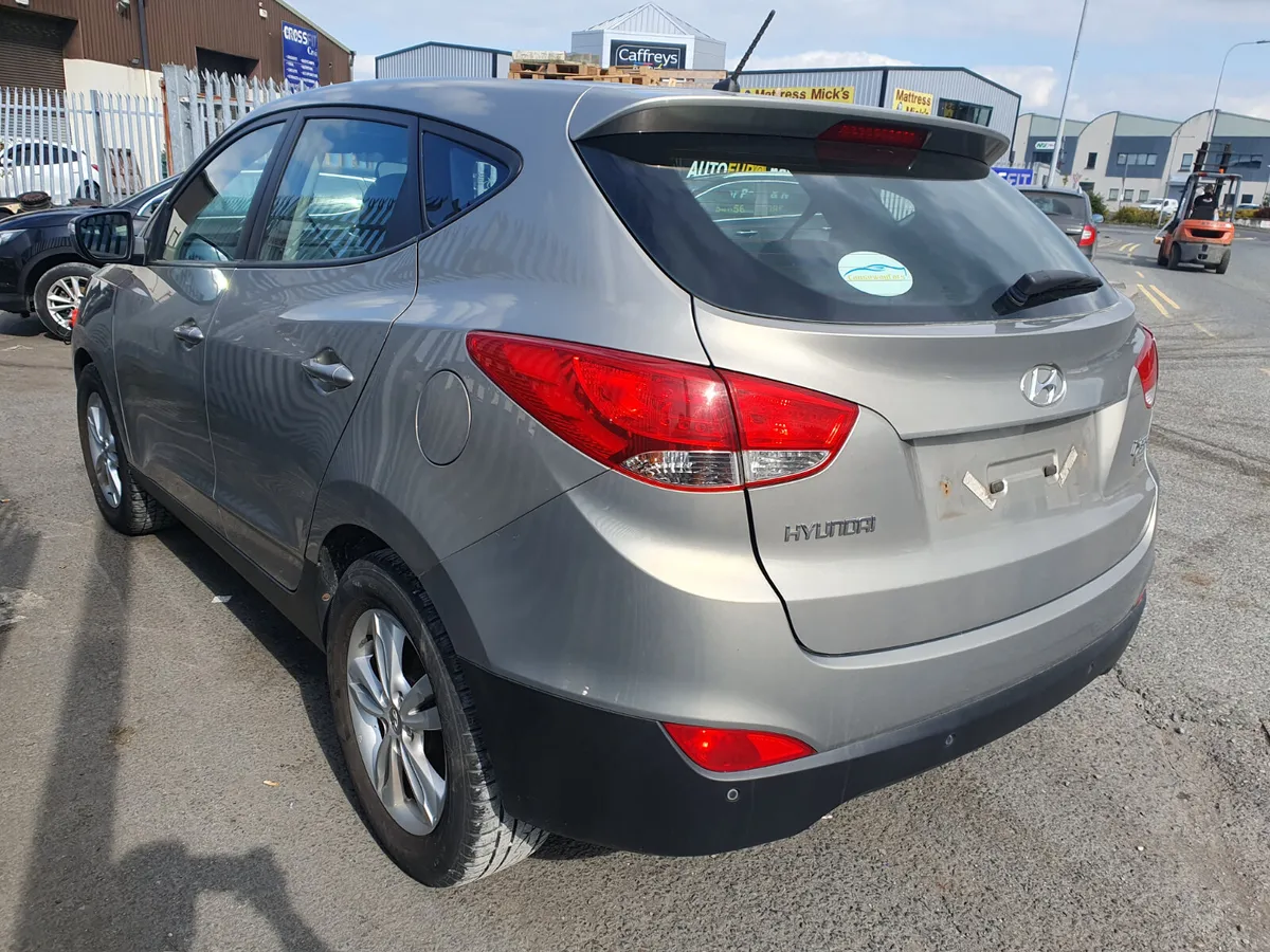 14 HYUNDAI IX35  1.7 CRDI (D4FDA) FOR BREAKING - Image 3