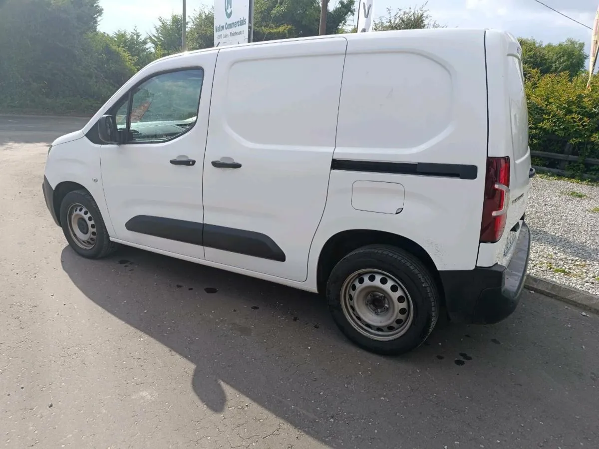 2021 Peugeot Partner * 3 Seater Low Mileage - Image 3