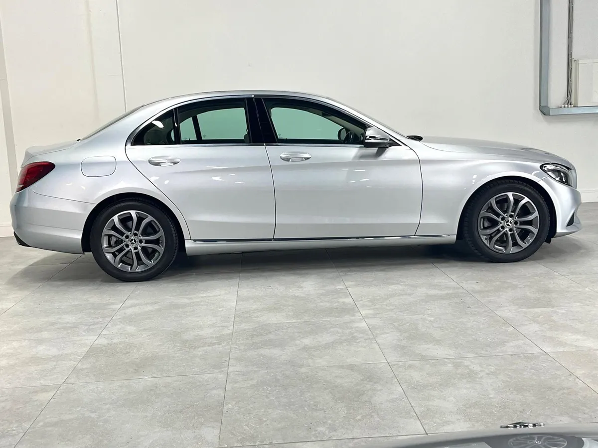 2018 Mercedes-Benz C200d Avantgarde Auto - FSH - Image 2