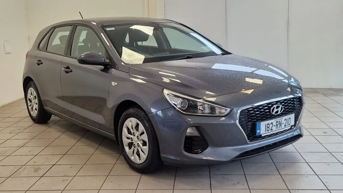 Hyundai i30 2018 - DRIVES LIKE NEW - Image 1